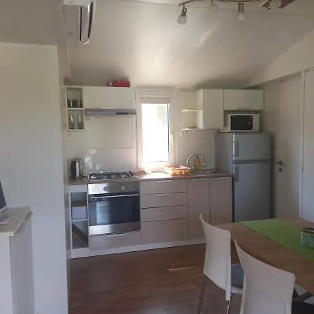 Mobile Homes Seashell 3*